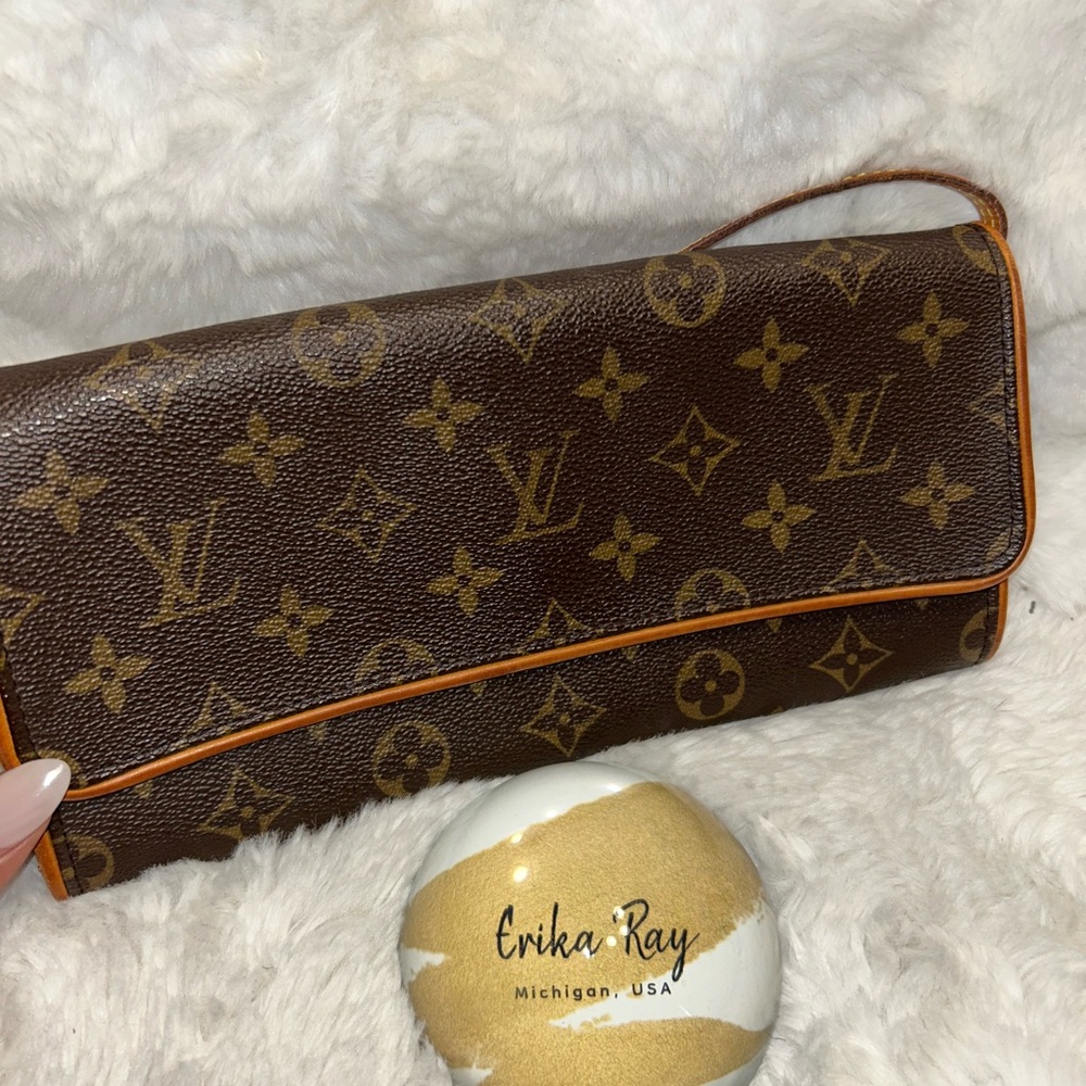Louis Vuitton Monogram Twin Pochette GM‎